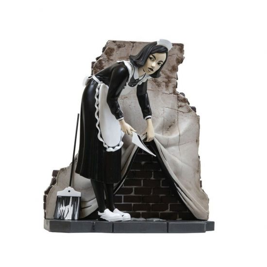 Camden Maid by Brandalised Statue - Kliknutím na obrázek zavřete