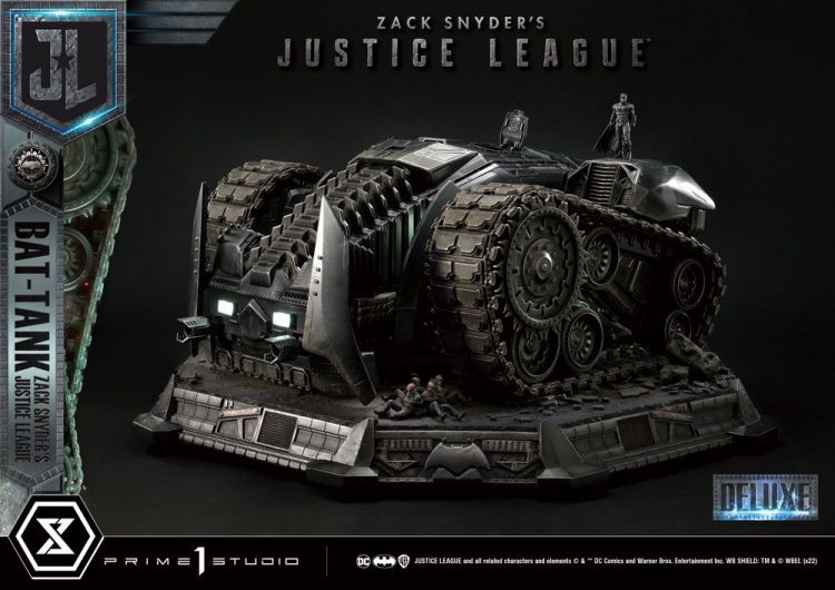 Zack Snyder's Justice League Museum Masterline Diorama Bat-Tank - Kliknutím na obrázek zavřete