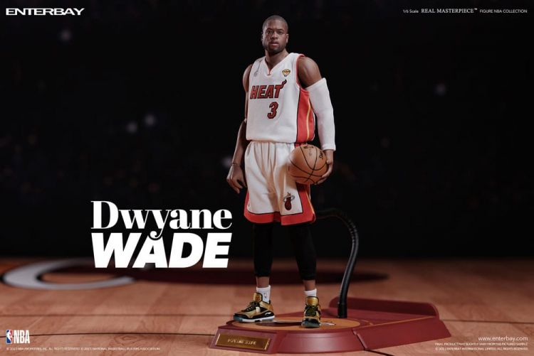 NBA Collection Real Masterpiece Akční figurka 1/6 Dwyane Wade 30 - Kliknutím na obrázek zavřete