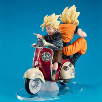 Dragonball Z 05 Desktop Real McCoy PVC Diorama Super Saiyan Son