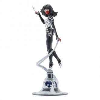 Marvel Premier Collection Socha 1/7 Silk 36 cm