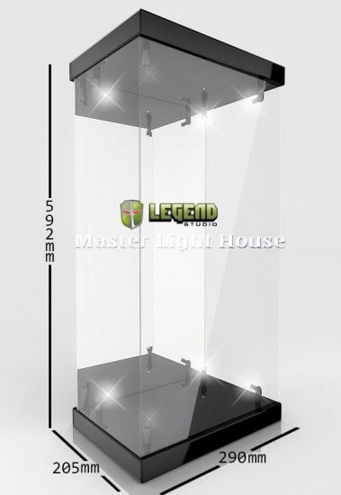 Master Light House Acrylic Display Case with Lighting for 1/4 Ac - Kliknutím na obrázek zavřete